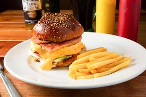 ベーコンチーズバーガーセット
