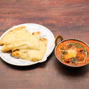 バターチキンカレーとチーズナンのセット/BC Curry＆CN Set