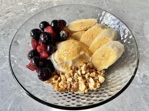 グリークヨーグルト＆きなこバナナ/Greek yogurt ＆ soybean flour banana