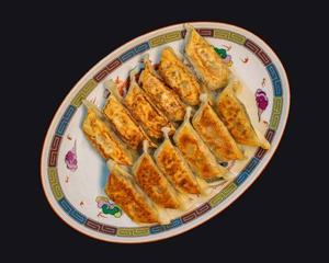 餃子 12コ Gyoza (pan-fried dumpling) - 12pcs