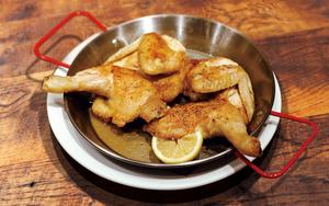 国産鶏もも肉のハーブソテー