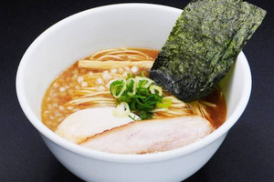 鶏白湯煮干ラーメン