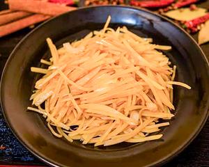 細切りじゃがいもの中華炒め(土豆)