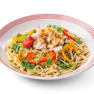 梅肉と豚しゃぶの冷やしめん