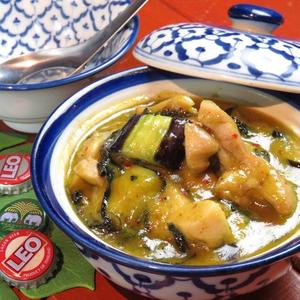 【カレー1番人気】 グリーンカレー(ゲーン キョウ ワーン)Chicken Green Curry ( Gaen Kyou Waan)
