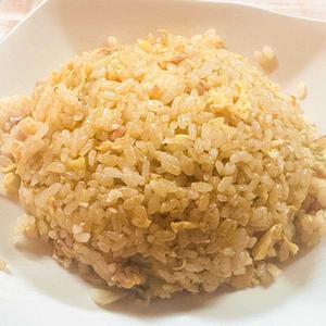 ニンニク炒飯