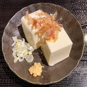 冷奴 / Chilled Tofu with Soy Sauce ＆ Green Onion