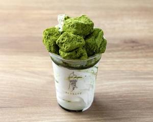 【人気アイスNo3】自家製宇治抹茶わらび餅