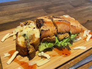 チーズたっぷりタコスミンチのオムレツホットサンド Taco Minced Omelette Hot Sandwich with lots of cheese