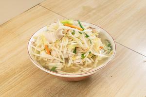 タンメン 麺は130g