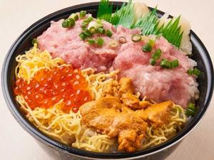 魚丼 ねぎとろいくらウニ丼 (29)