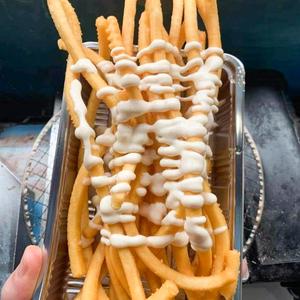 ロングポテトソース付きPOTATO
