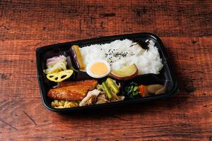 サバのみりん干し弁当