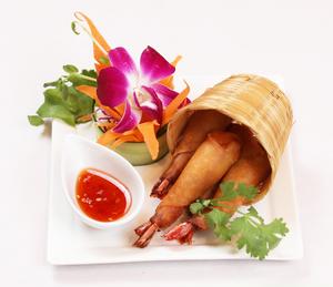 海老の春巻き Fried Shrimp Spring Roll