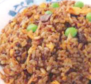特製黒醤油の挽肉炒飯