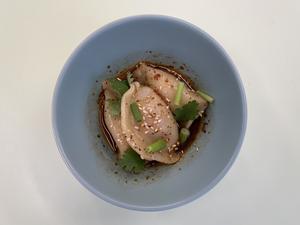 旨辛ダレのもっちり水餃子