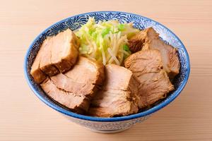 小ぶた  (麺250g)