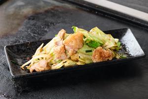和牛ホルモンのピリ辛タレ焼