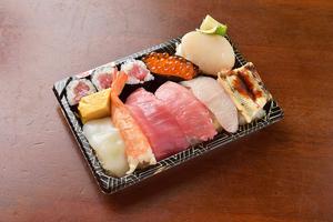 上模様ずし