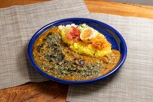【トミプレート】オヤマ鶏のスパイスキーマカレー
