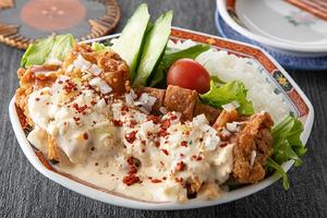 タルタル油淋鶏丼