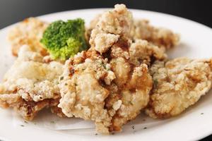 鶏もも肉の唐揚げ 3個