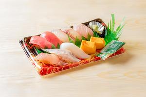 当日水揚げの『新鮮寿司』一人前