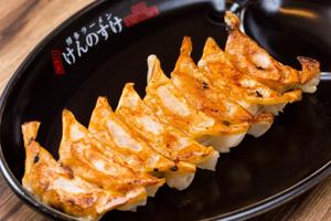 餃子8個