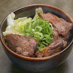 やみつき牛ハラミ丼100g