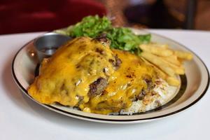 454gダブルチーズビーフハンバーグステーキ(1ポンド) DOUBLE CHEESE BEEF HAMBURG STEAK