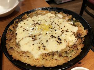 チーズ海鮮チヂミ Cheese Seafood Pancake