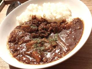 トロトロ牛肉の熟成カレー
