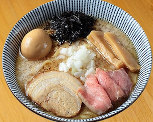 味玉背脂醤油らー麺