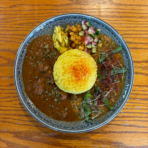 チキン＆気まぐれカレーのあいがけ
