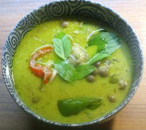 鶏肉のグリーンカレー