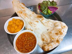 #4 2カレーサラダ付きセット 2Curry + Salad + Nan or Rice