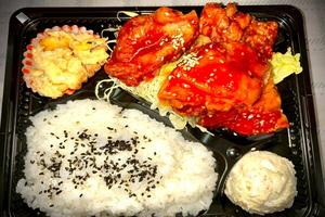 ヤンニョムチキン弁当