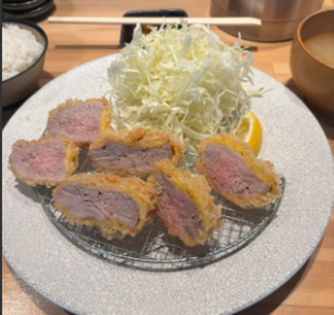 ヒレかつ弁当(100g)