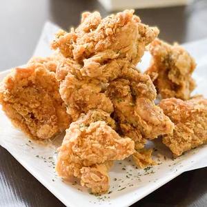 ハーフクリスピーフライドチキン Crispy fried chicken   ()