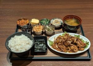 コチュジャン豚肉炒め定食