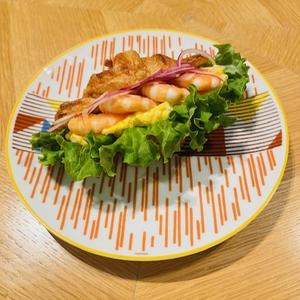 クロワッサンサンド(えびチリ卵)