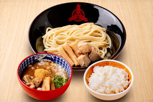 肉マシ背脂つけ麺～ライス付き