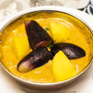 アルナスカレーAlooNasuCurry