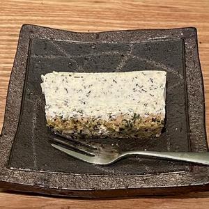 お茶葉のチーズケーキ