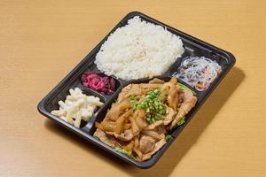 生姜焼き弁当
