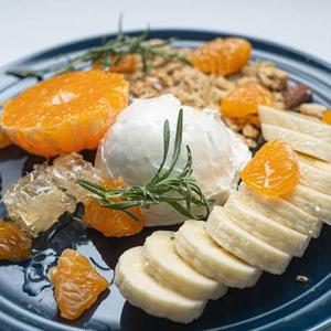 Mikan plate