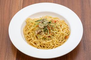 07_地鶏とトマトのペペロンチーノ_