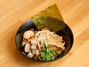 ピリ辛麻辣まぜそば
