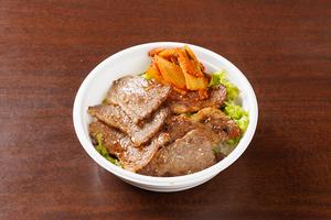 炭火焼き和牛上カルビ丼
