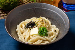 ねぎ塩だれ醤油バターうどん Green Onions ＆ Salt Sauce Soy Sauce ＆ Butter Udon